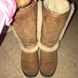 Sunburst Ugg- Chestnut